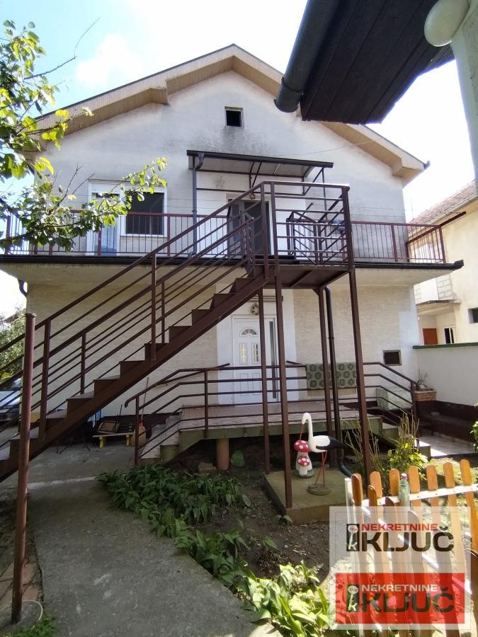 FUTOG, Kuća 148m2 na Placu 528m2 1