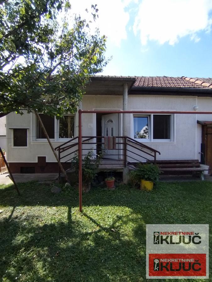 FUTOG, Kuća 148m2 na Placu 528m2 34