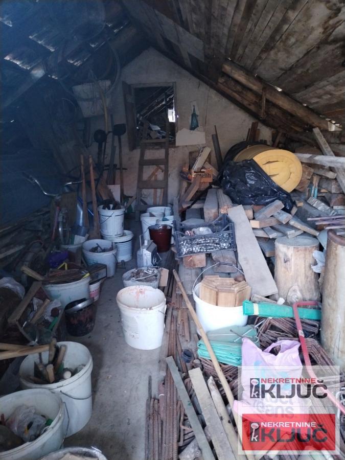 FUTOG, Kuća 148m2 na Placu 528m2 47