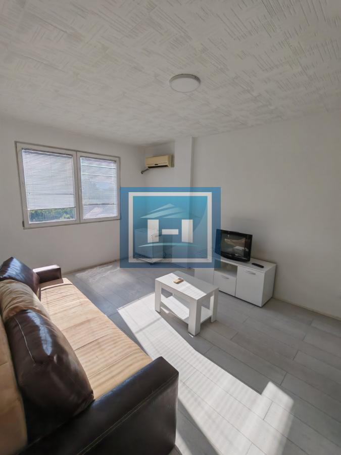 Prodaje se stan 50m² – odlična lokacija, Paraćin 1