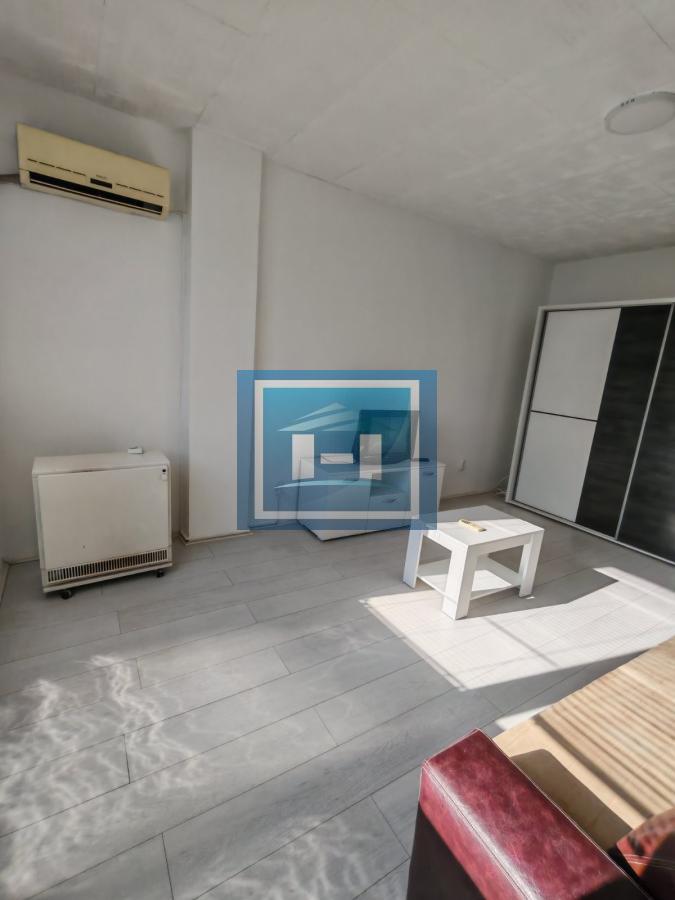 Prodaje se stan 50m² – odlična lokacija, Paraćin 3