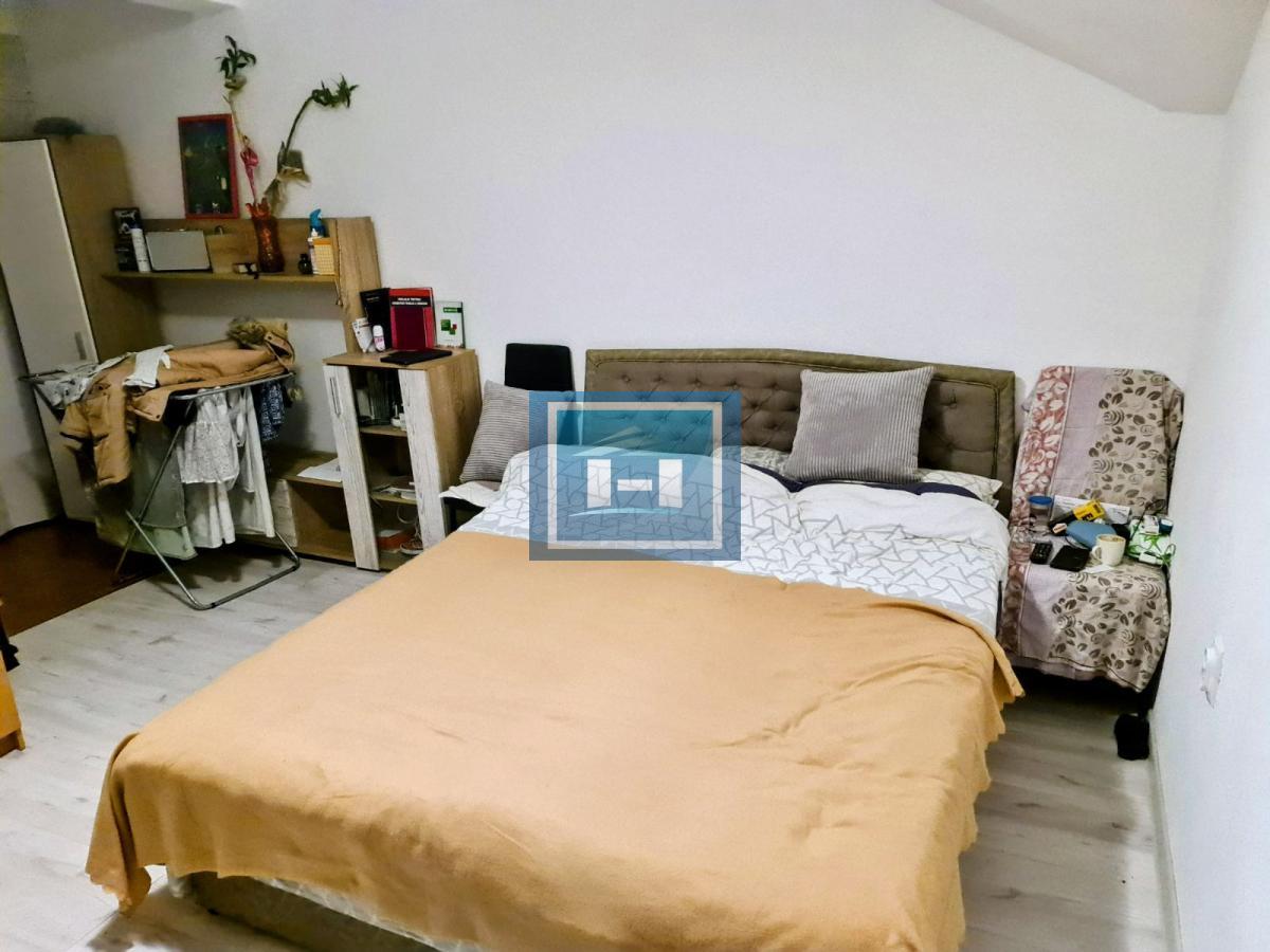 Prodaje se stan 50m² – odlična lokacija, Paraćin 5