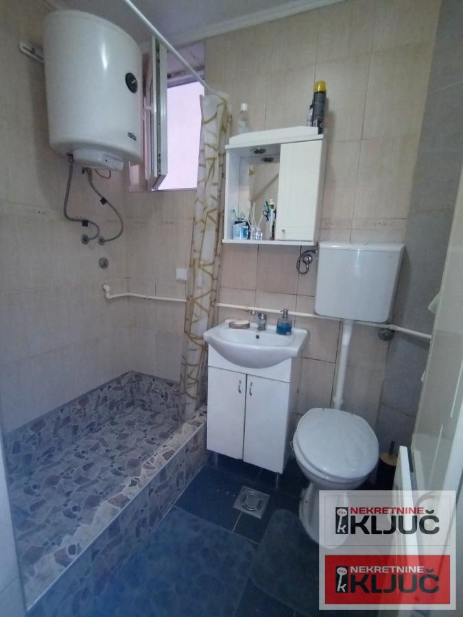 KOD NAJLON PIJACE, 52m2, Troiposoban, Funkcionalan 15