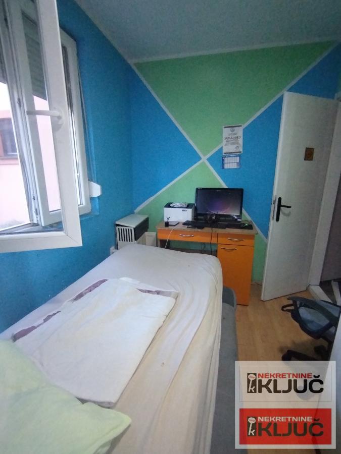 KOD NAJLON PIJACE, 52m2, Troiposoban, Funkcionalan 9