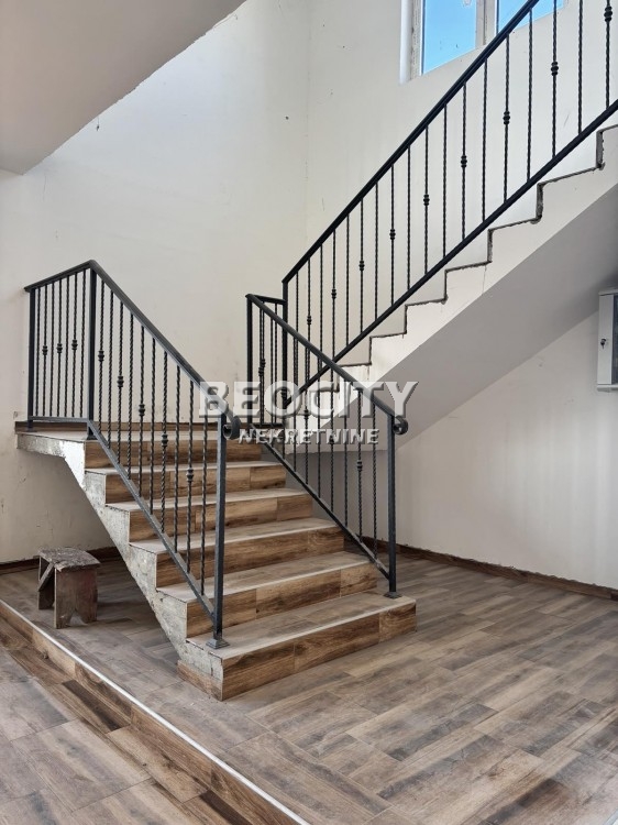 Lokal, 513 m2, Avijatičarsko naselje, Rumenački put ID: 115657 3