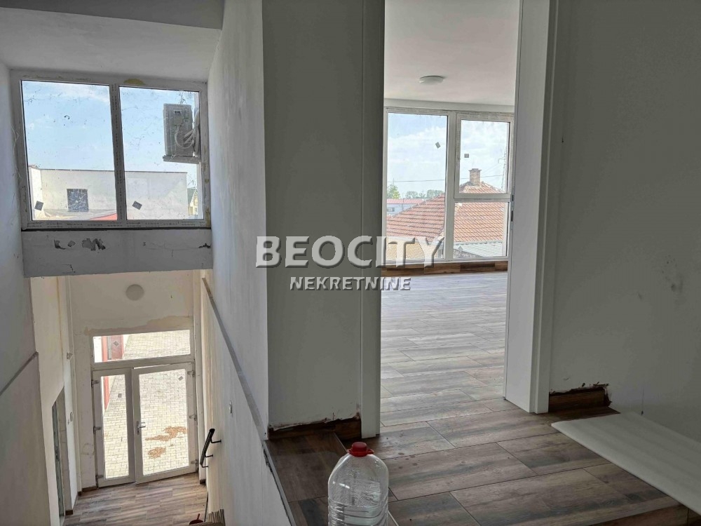 Lokal, 513 m2, Avijatičarsko naselje, Rumenački put ID: 115657 9