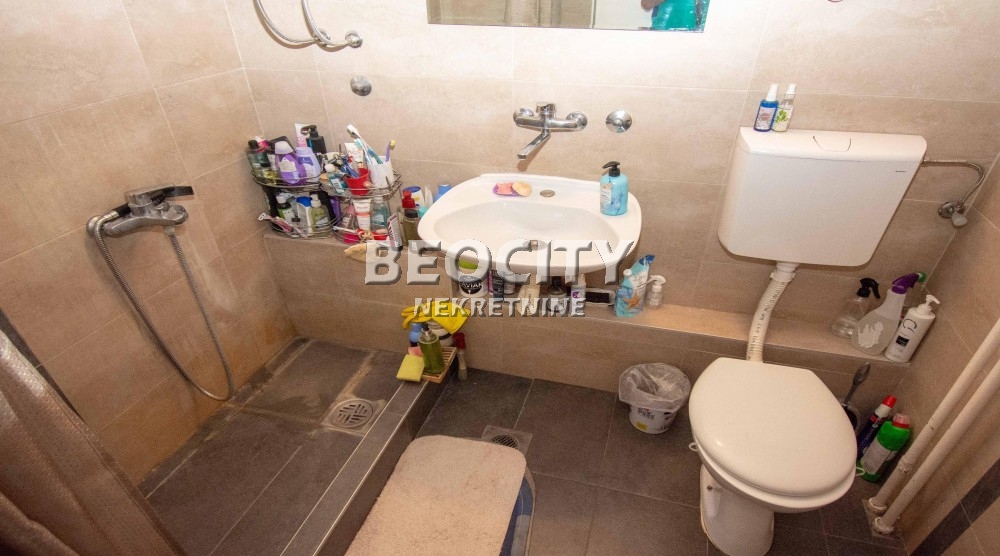 Trosoban stan, 135 m2, Blok 22, Antifašističke borbe ID: 121321 13