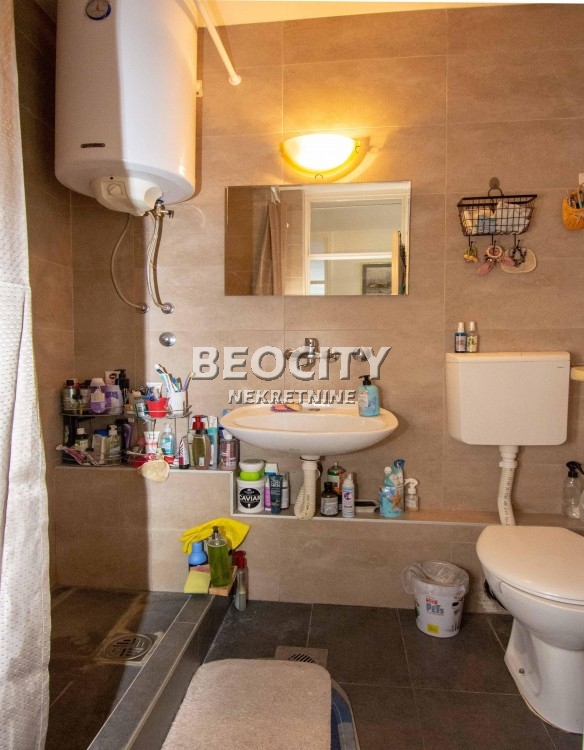 Trosoban stan, 135 m2, Blok 22, Antifašističke borbe ID: 121321 14