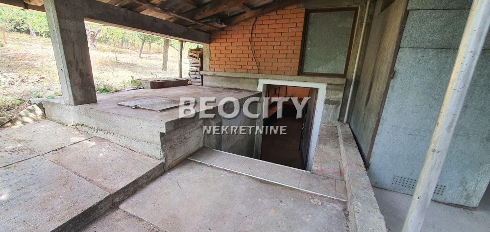 Dvosobna kuća, 176 m2, Vrdnik ID: 121322 11