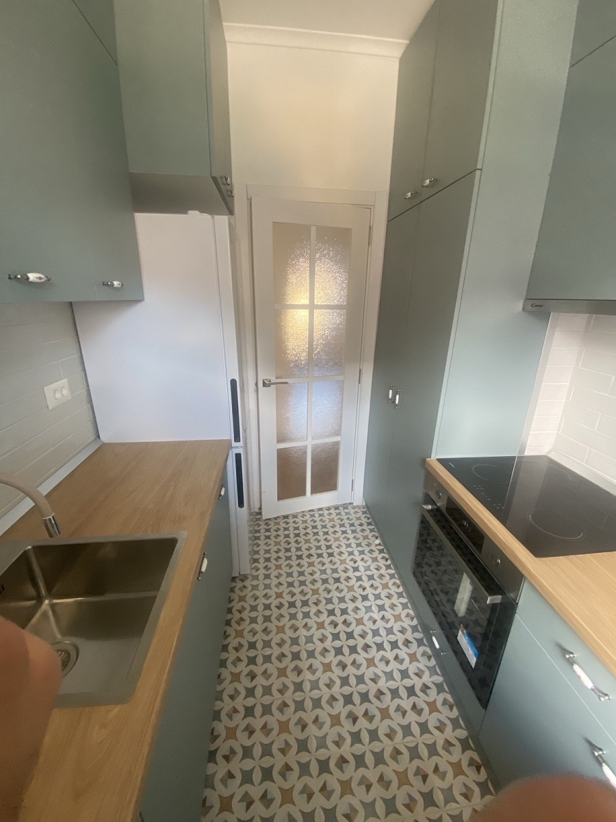 Prodajemo renoviran 3 0 stan  Južni bulevar  78m2 2