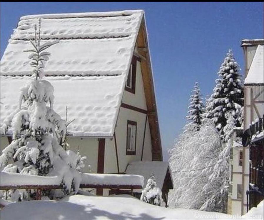 Prodajem apartman na Kopaoniku mirno mesto divan pogled dobra investicija 1