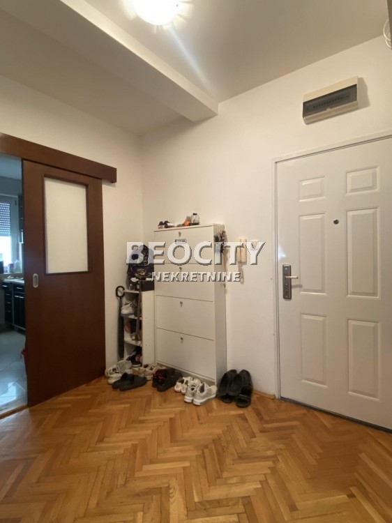 Dvosoban stan, 61 m2, Novo naselje, Bulevar Jovana Dučića ID: 121673 10