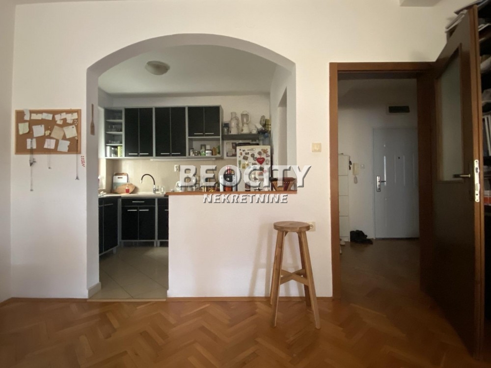 Dvosoban stan, 61 m2, Novo naselje, Bulevar Jovana Dučića ID: 121673 4