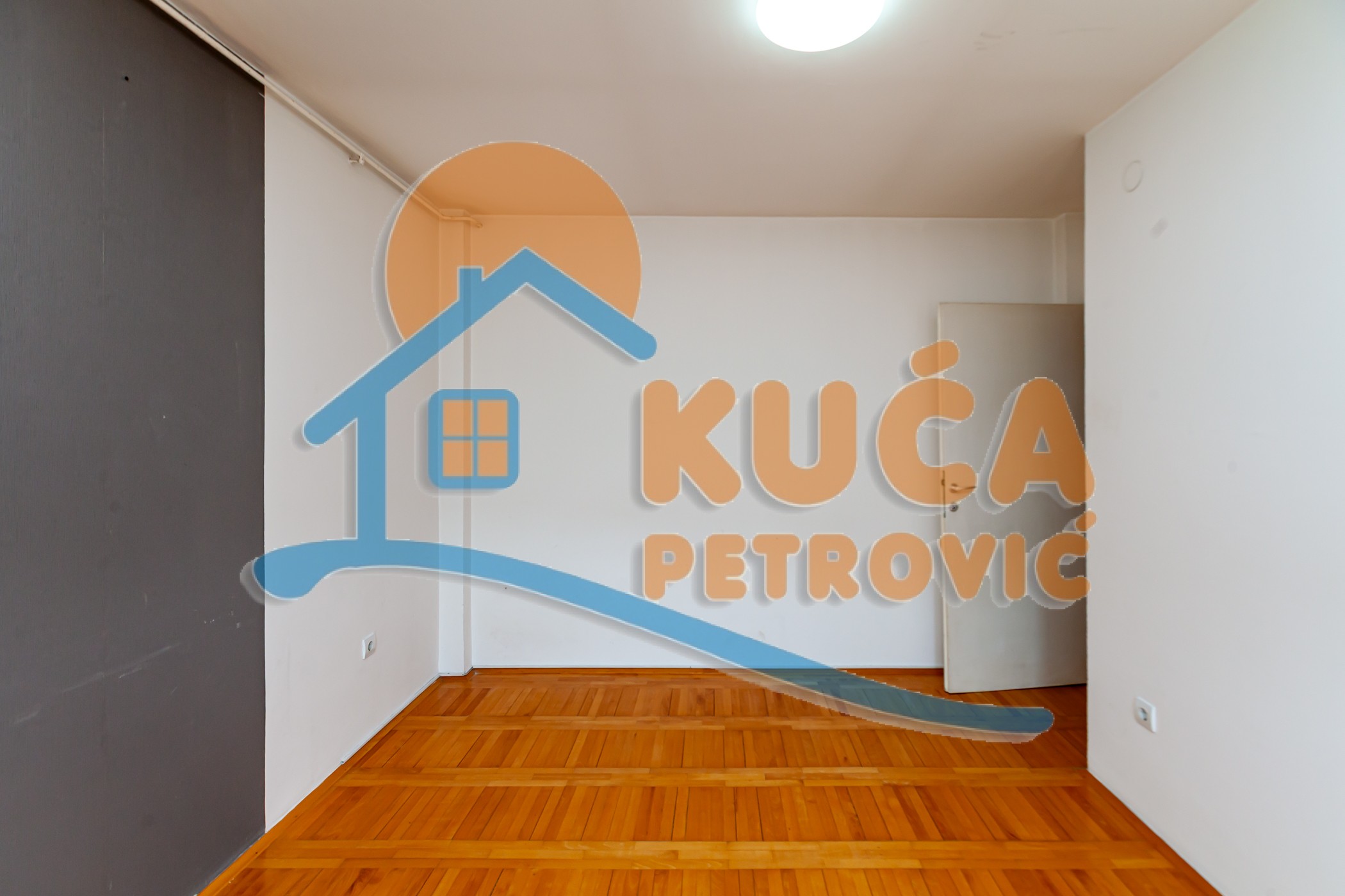 četvorosoban stan, 108 m2, Palilula, Stara železnička kolonija ID: p-014627 8