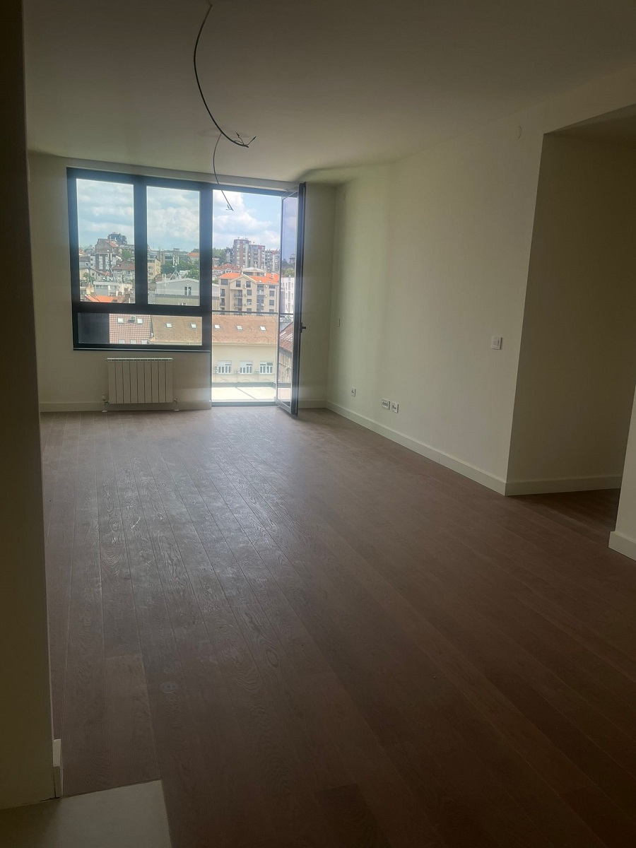 Prodajemo 2 0 stan  59m2  BW Quartet 3 3