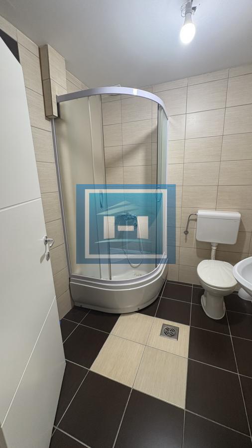 PRODAJA – Stan sa panoramskim pogledom na grad 9