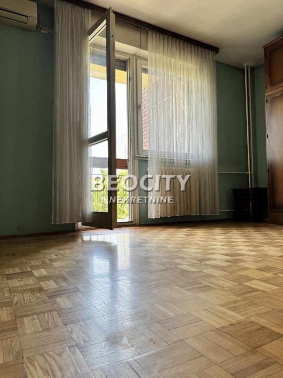 četvorosoban stan, 74 m2, Novi Sad, Bulevar oslobođenja ID: 120460 1