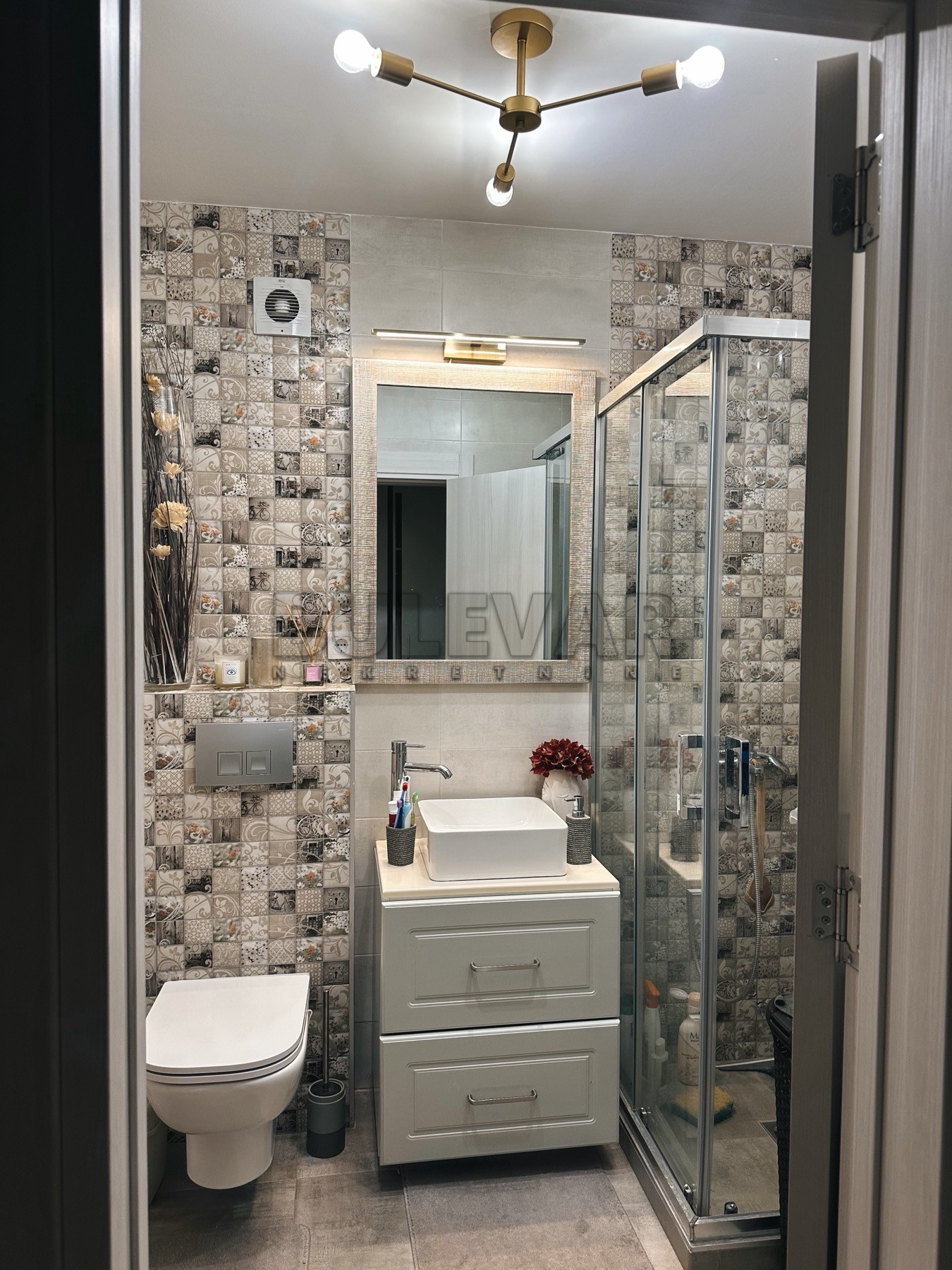 četvorosoban stan, 55 m2, Centar, Heroja Maričića ID: i-014641 3