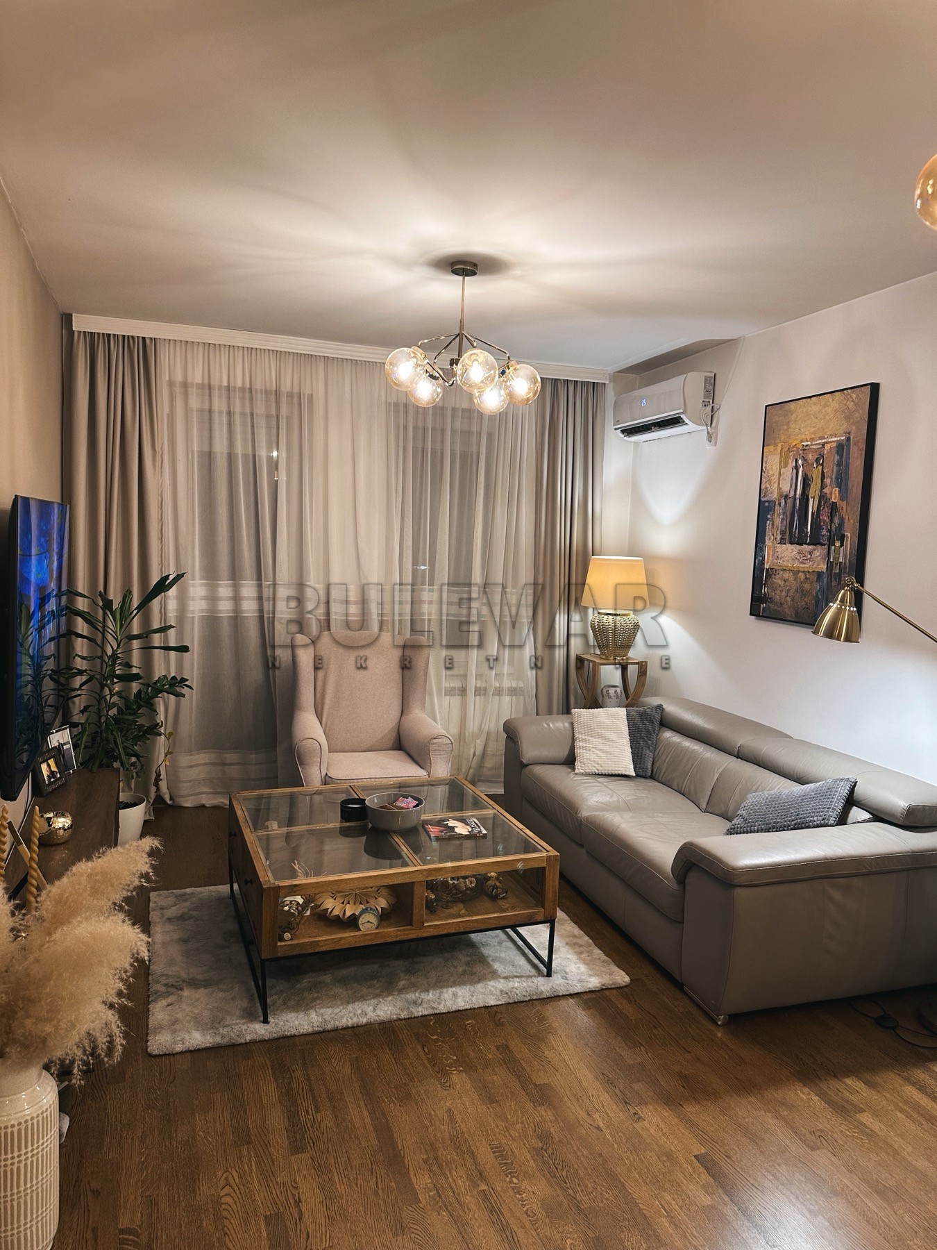 četvorosoban stan, 55 m2, Centar, Heroja Maričića ID: i-014641 5