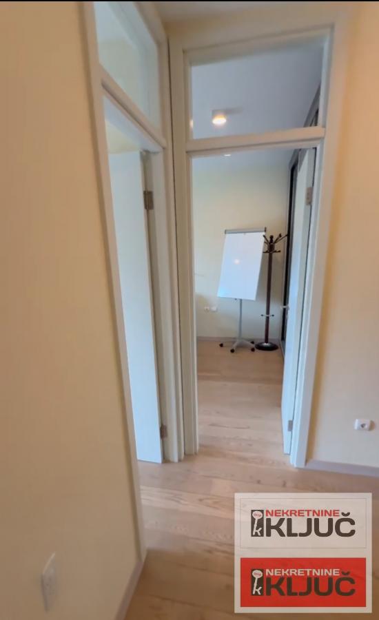 LIMAN 3 PARK CITY IZDAJE SE KANCELARIJSKI PROSTOR 11