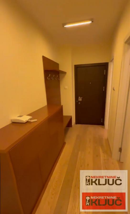 LIMAN 3 PARK CITY IZDAJE SE KANCELARIJSKI PROSTOR 18