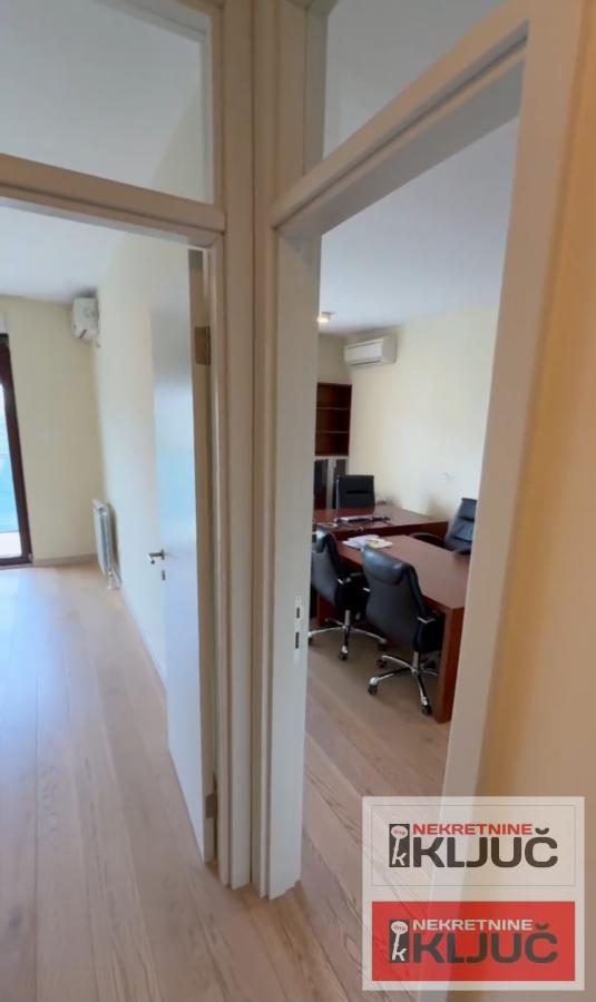 LIMAN 3 PARK CITY IZDAJE SE KANCELARIJSKI PROSTOR 9