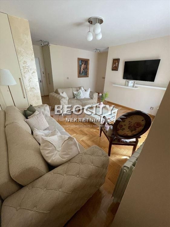 Trosoban stan, 80 m2, Lekino brdo, Gospodara Vučića ID: 121776 2