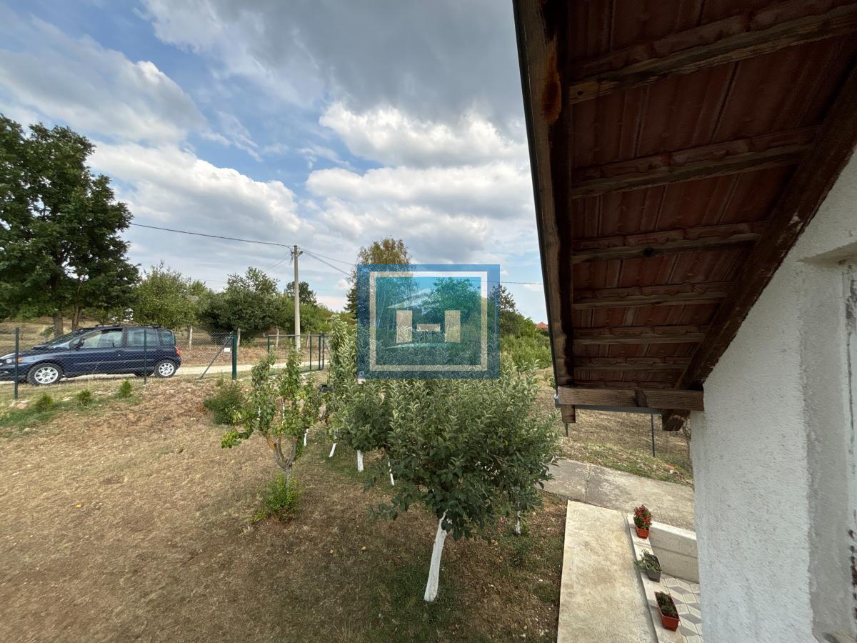 Kuća u Donjem Štiplju 23