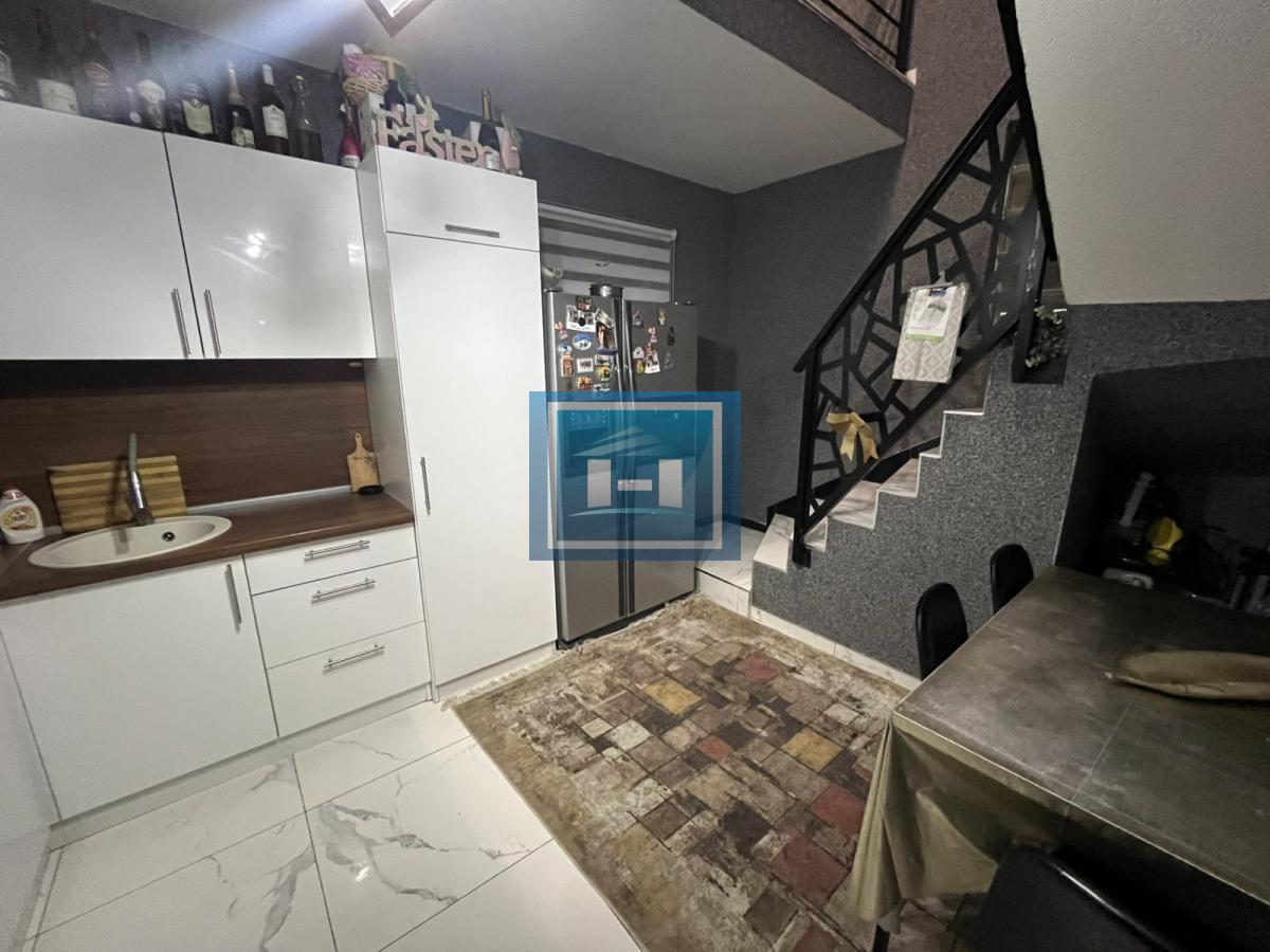 EKSKLUZIVNA PONUDA – Prostrana porodična kuća vrhunskog kvaliteta 19