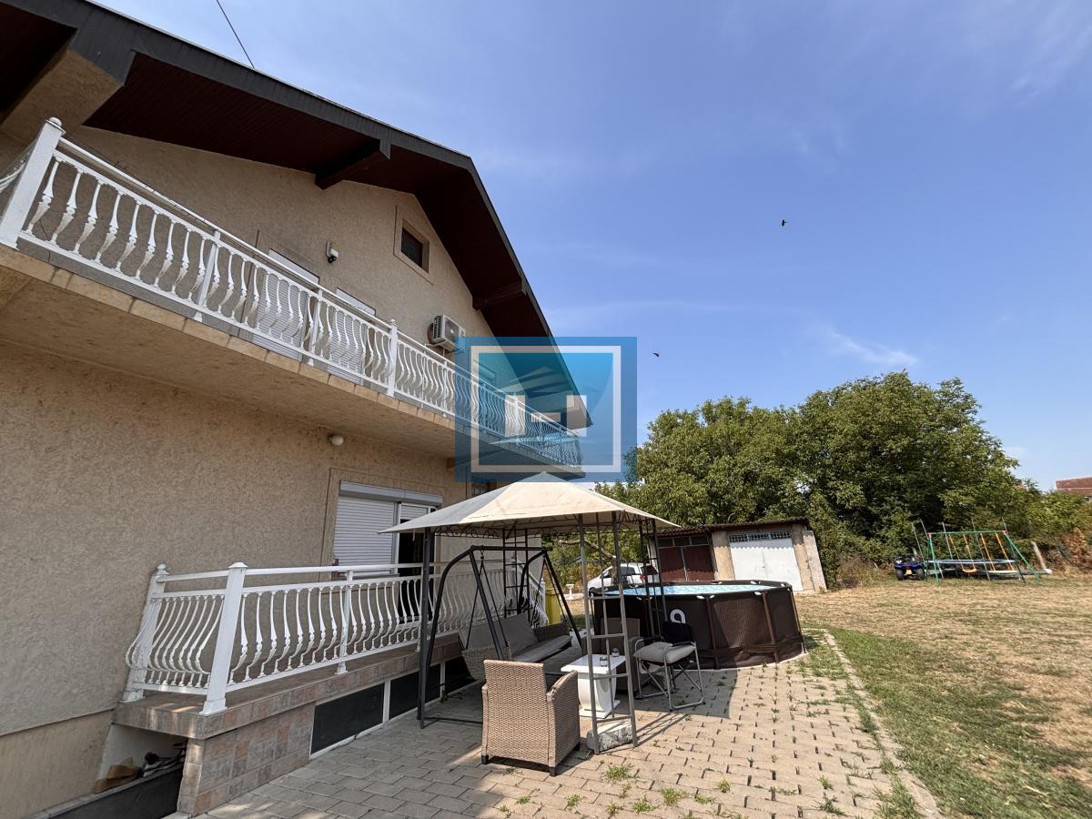 EKSKLUZIVNA PONUDA – Prostrana porodična kuća vrhunskog kvaliteta 6