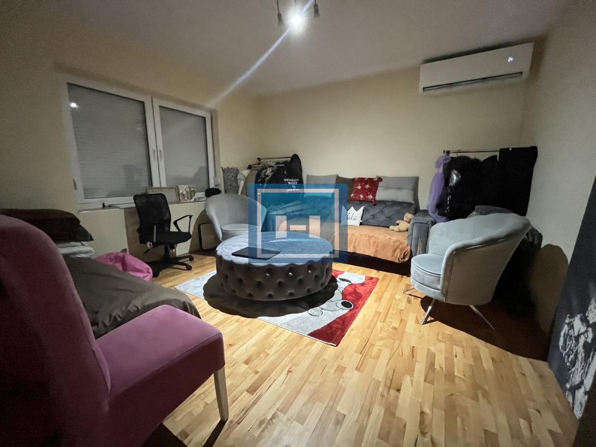 EKSKLUZIVNA PONUDA – Prostrana porodična kuća vrhunskog kvaliteta 7