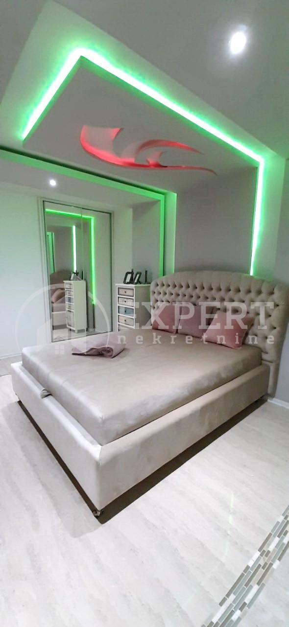 Dvosoban stan, 66 m2, Centar, Obrenovićeva ID: i-0826 7