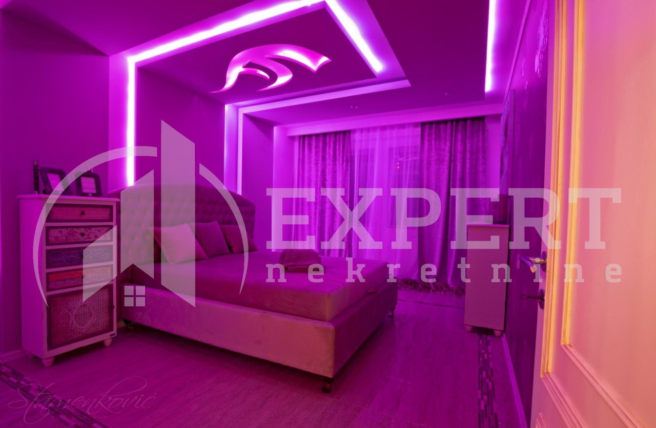 Dvosoban stan, 66 m2, Centar, Obrenovićeva ID: i-0826 8