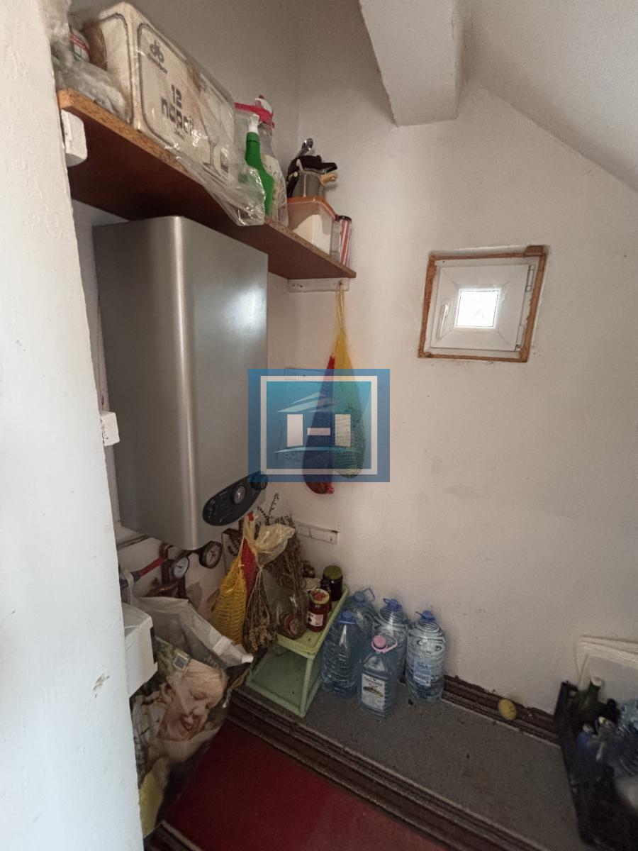 Kuća na perferiji Jagodine 15