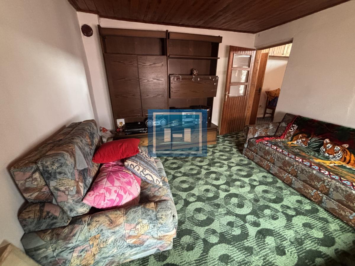 Kuća na perferiji Jagodine 21