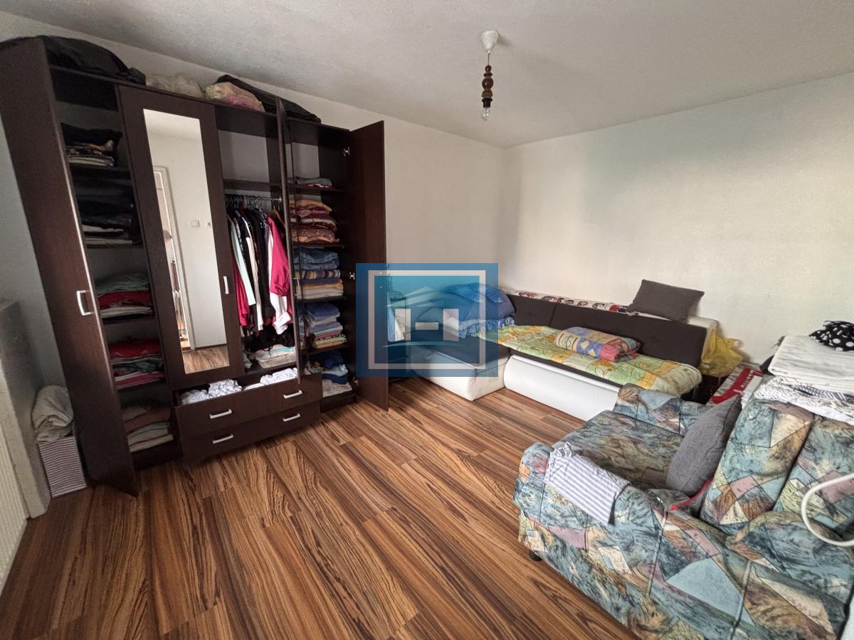 Kuća na perferiji Jagodine 33