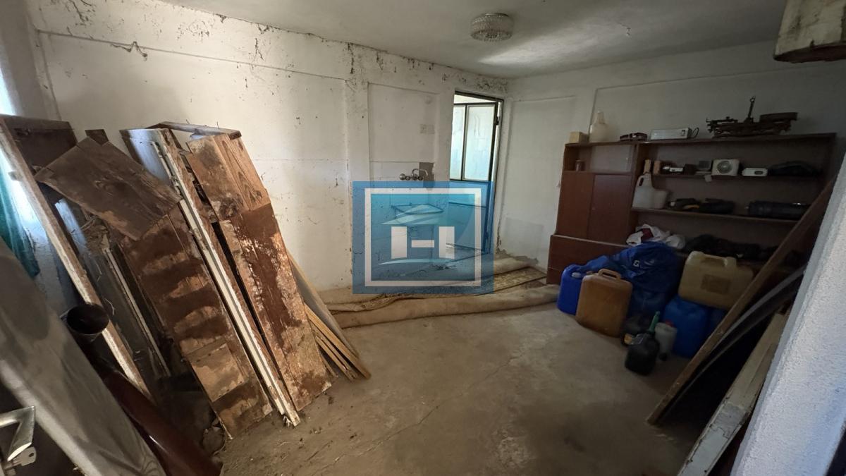 KUĆA SA ZEMLJIŠTEM – MIR I PRIRODA NA SAMO 10 MINUTA OD GRADA 16