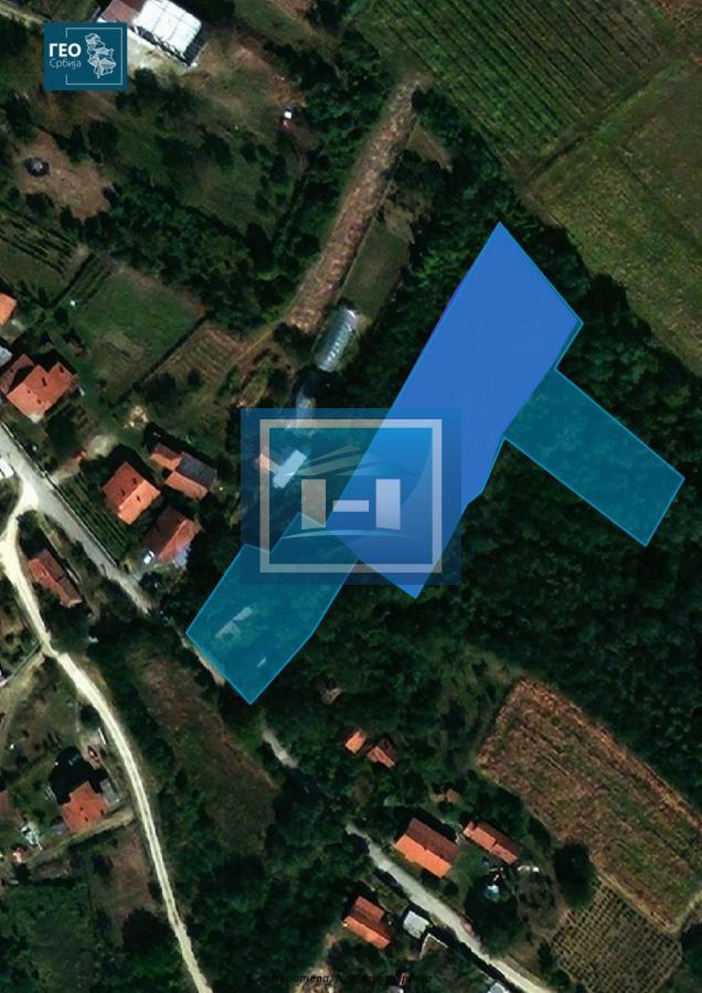 KUĆA SA ZEMLJIŠTEM – MIR I PRIRODA NA SAMO 10 MINUTA OD GRADA 20