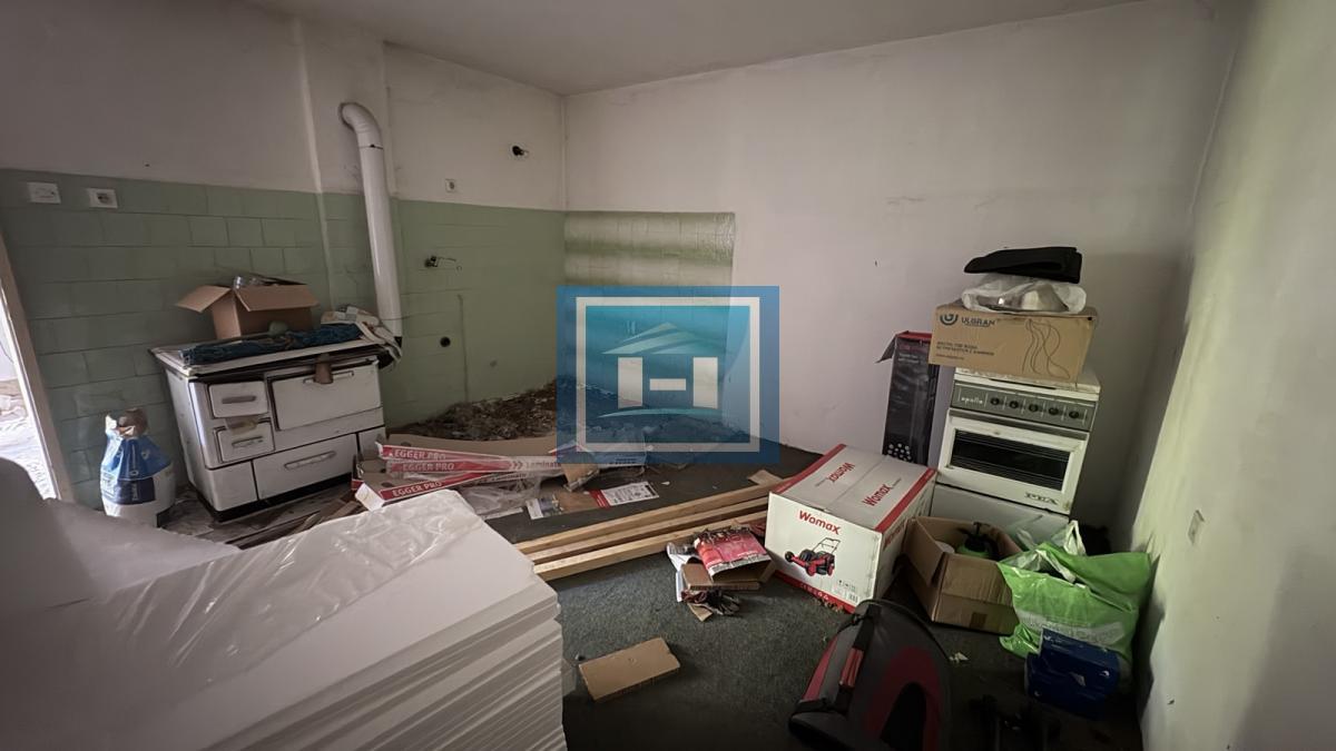 KUĆA SA ZEMLJIŠTEM – MIR I PRIRODA NA SAMO 10 MINUTA OD GRADA 7