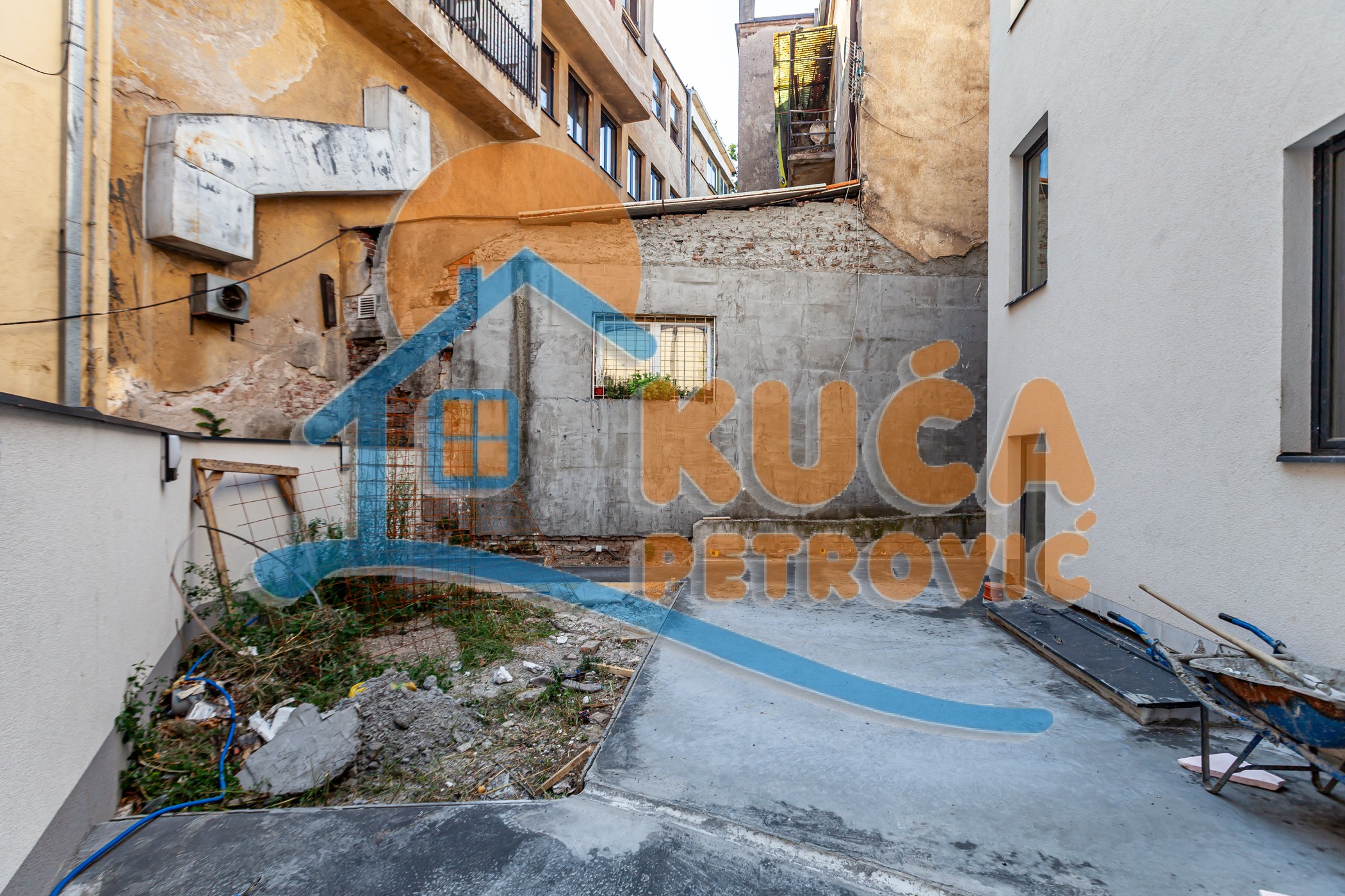 Lokal, 165 m2, Centar, Generala Milojka Lešjanina ID: p-014660 18