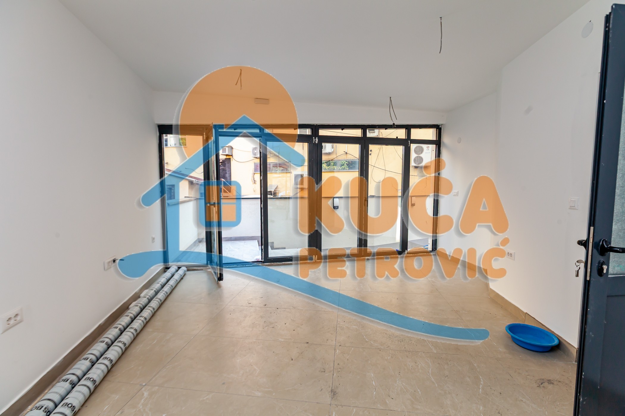 Lokal, 165 m2, Centar, Generala Milojka Lešjanina ID: p-014660 5