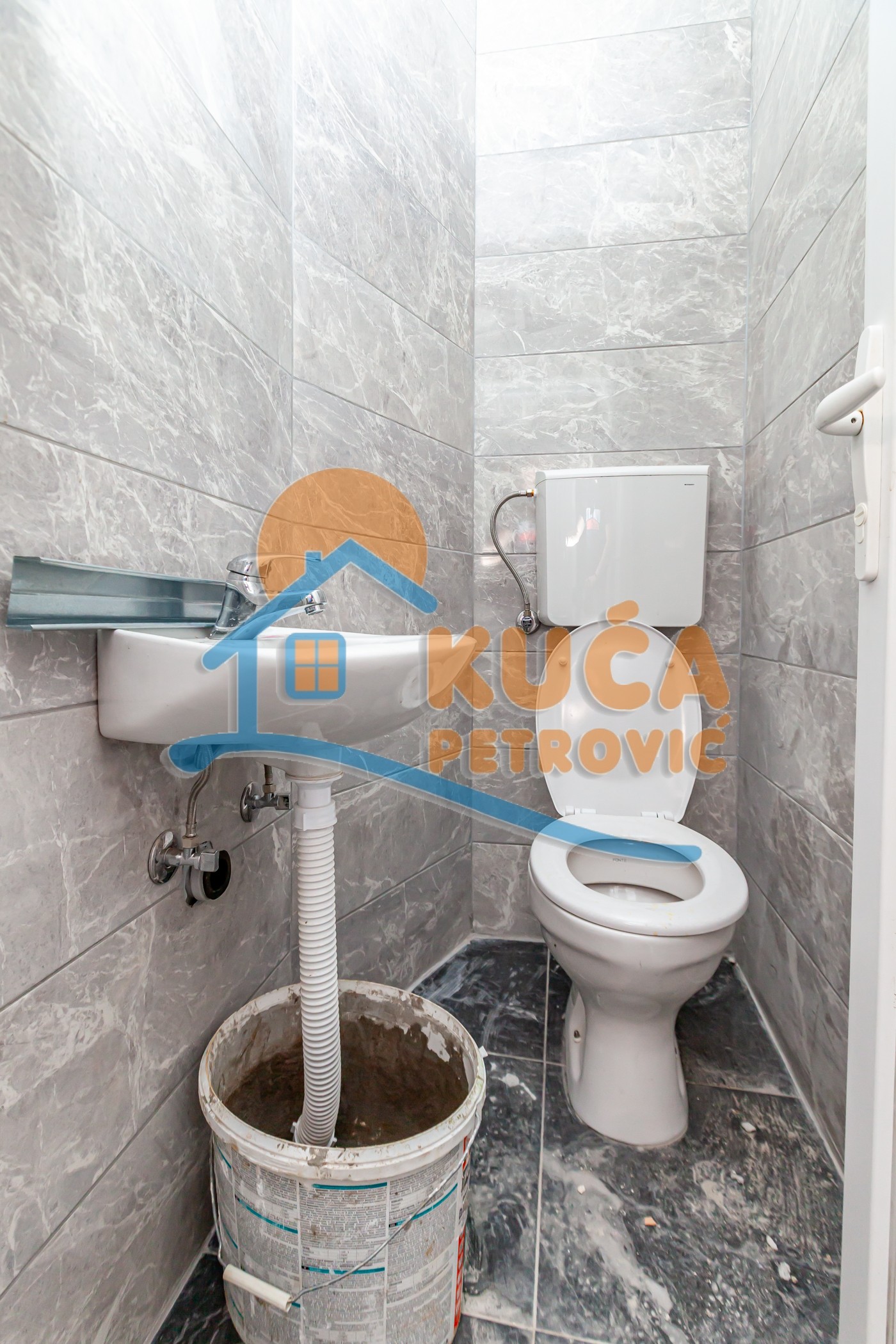 Lokal, 165 m2, Centar, Generala Milojka Lešjanina ID: p-014660 6