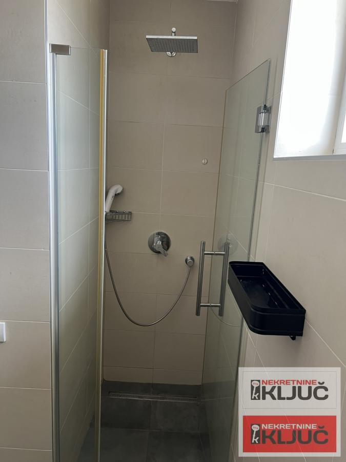 PETROVARADIN, 73m2 + Dvorište, Četvorosoban-Duplex, Novogradnja, Urbana Vila 15