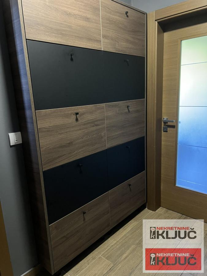 PETROVARADIN, 73m2 + Dvorište, Četvorosoban-Duplex, Novogradnja, Urbana Vila 30