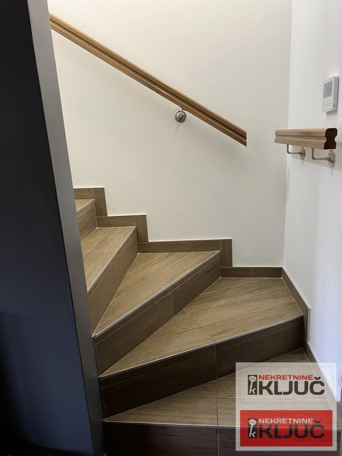 PETROVARADIN, 73m2 + Dvorište, Četvorosoban-Duplex, Novogradnja, Urbana Vila 31