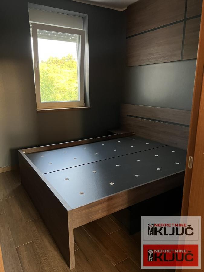 PETROVARADIN, 73m2 + Dvorište, Četvorosoban-Duplex, Novogradnja, Urbana Vila 9