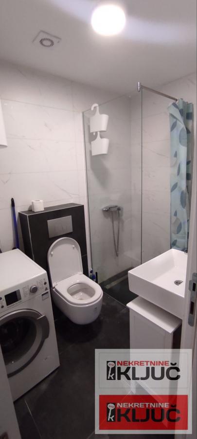 Adice-nov,useljiv jednoiposoban stan 13