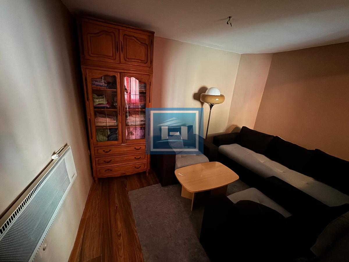 Kuća 90 m², 4 ulaza, 2 kupatila, dvorište – Admirala Geprata, centar Beograda 13