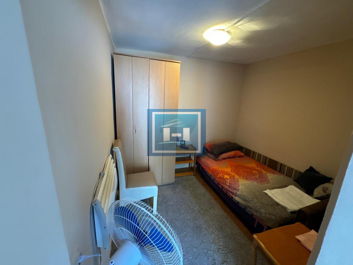 Kuća 90 m², 4 ulaza, 2 kupatila, dvorište – Admirala Geprata, centar Beograda 16