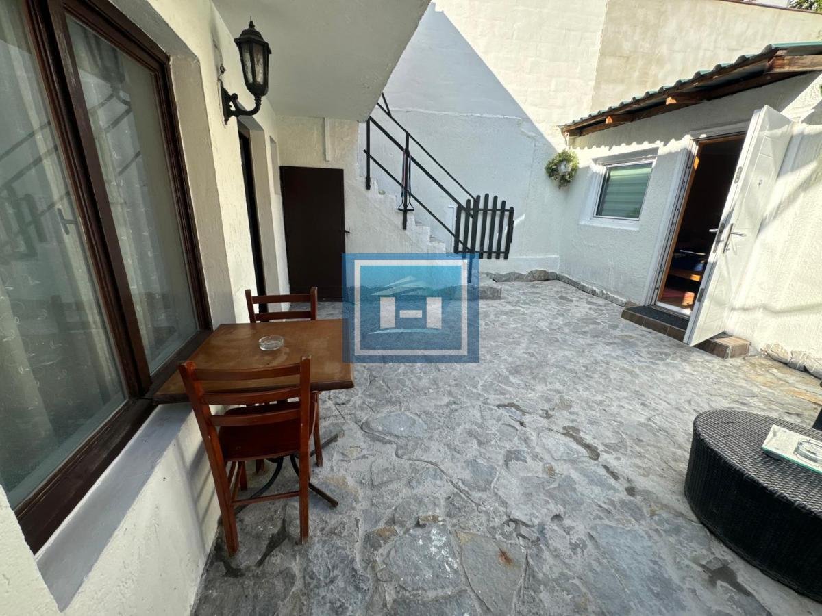 Kuća 90 m², 4 ulaza, 2 kupatila, dvorište – Admirala Geprata, centar Beograda 22